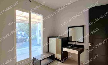 RUMAH MEWAH SIAP HUNI. SUDUT FURNISH & FREE AC. TIPE 173M². 4+1 KAMAR TIDUR.