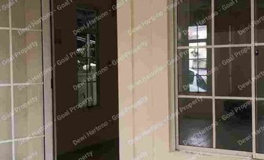 Disewakan Rumah di Cluster Taman Spain Karawaci