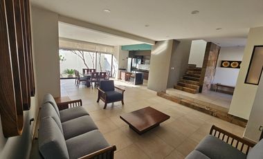 Casa AMUEBLADA EN RENTA, fraccionamiento Lomas Punta del Este (zona sur), León, Guanajuato