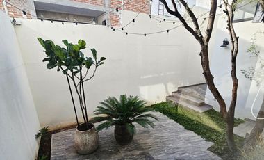 Casa AMUEBLADA EN RENTA, fraccionamiento Lomas Punta del Este (zona sur), León, Guanajuato