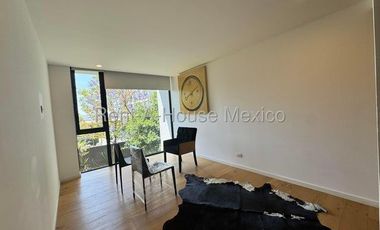 Departamento en planta baja con cuarto servicio y 3 recámaras, Santa Fe Juriquilla - RENTA