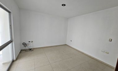 Casa EN RENTA, fraccionamiento Jardines del Moral (zona norte), León, Guanajuato.