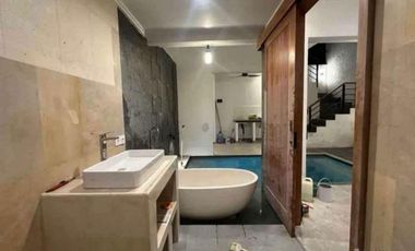Villa Mewah Disewakan Jangka Panjang 20 Th, di Denpasar Barat Area