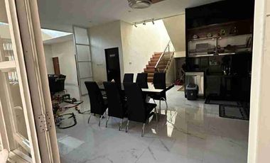 Rumah Mewah Minimalis 2 Lantai di Perumahan Cluster Argomulyo Salatiga