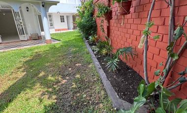 Alquiler de Casa con jardín en Santiago de Surco