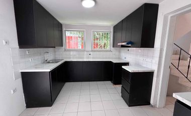 Alquiler de Casa con jardín en Santiago de Surco