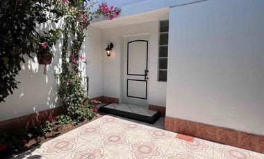 Alquiler de Casa con jardín en Santiago de Surco