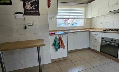 Vendo amplia casa 3d, 4b con piscina en Portal de San Pedro