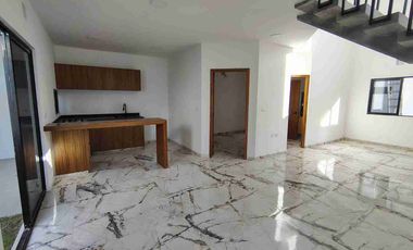 Casa Nueva en Venta en Brisas de Carrizal Zona Contry