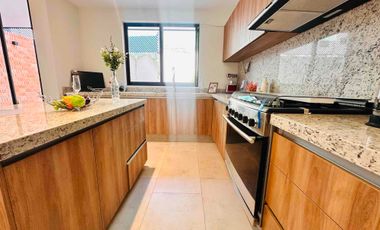 Venta de Residencias en pequeña privada en Metepec