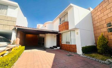 Venta de Residencia en privada, excelente ubicación