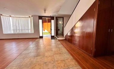 Venta de Residencia en privada, excelente ubicación