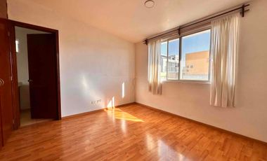 Venta de Residencia en privada, excelente ubicación