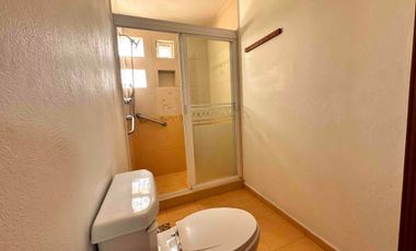 Venta de Residencia en privada, excelente ubicación