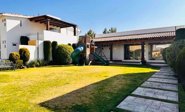 Venta de Residencia en privada, excelente ubicación