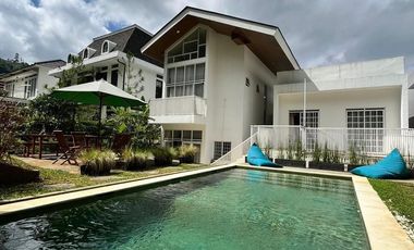 Villa Aktif Plus Kolam Renang Pribadi di Dago Pakar