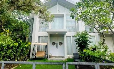 Villa Mewah dan Cantik Disewakan, di Uluwatu, Kuta Selatan Area