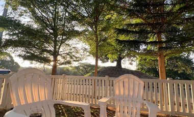 Countryside Charm. Modern Comfort. Minutes from the City.  Lindenwood Residences house for sale.