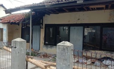 Bismillah, DIJUAL CEPAT, TANAH BONUS BANGUNAN TUA, DALAM KOMPLEK CIWASTRA!!!