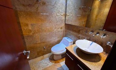 SE ARRIENDA APARTAMENTO EN CHICO RESERVADO CON BALCON Y TERRAZA