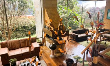 SE VENDE CASA EN YERBABONITA BOSQUE NATIVO