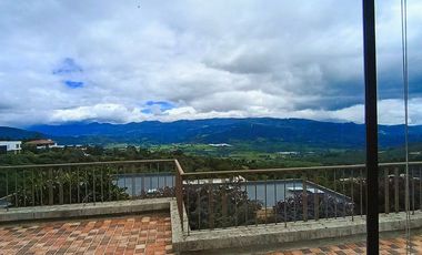 SE VENDE CASA EN YERBABONITA BOSQUE NATIVO