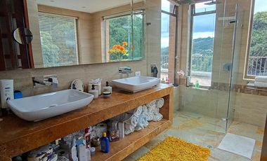 SE VENDE CASA EN YERBABONITA BOSQUE NATIVO