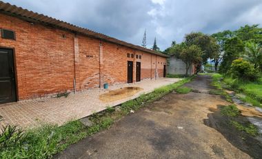 DISEWAKAN RESTO DAN VILLA DI KARANGPANDAN KARANGANYAR