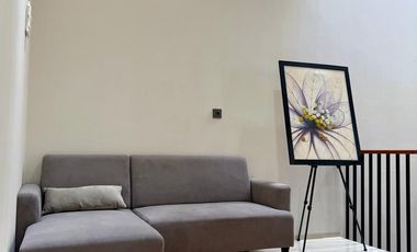 TURUN HARGA!! RUMAH BARU 2 LANTAI FASAD MODERN CONTEMPORER LOKASI SANGAT STRATEGIS DI NUSA LOKA BSD CITY (HRB193)