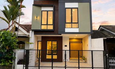 TURUN HARGA!! RUMAH BARU 2 LANTAI FASAD MODERN CONTEMPORER LOKASI SANGAT STRATEGIS DI NUSA LOKA BSD CITY (HRB193)