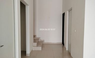 Soho Ebony Pik2, Uk 8X18 (3 Lantai) Boulevard Termurah