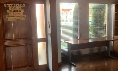 SE VENDE CASA PAR REMODELAR EN EL PASEO DE LOS BUGANVILES EN CHIA