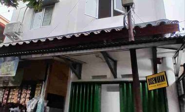 Di Jual ruko gandeng 2 lantai lokasi ramai depan pasar sukatani depok