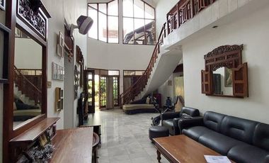 Dijual rumah luas cocok untuk keluarga besar lokasi strategis gambiran pandeyan yogyakarta dekat  XT Square (±350 m), Taman Legawong, dan pusat kuline