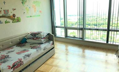🌟2 Bedroom Condo – One McKinley Place, BGC
