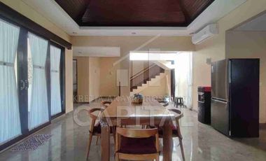 LUXURY VILLA FOR SALE - TAMAN MUMBUL, NUSA DUA - BALI