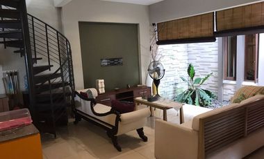 Rumah Bagus Full Furnished Disewakan, di Muding Kerobokan Area