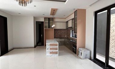 Rumah Bagus Minimalis Modern 2 Lantai Dijual, di Denpasar Utara