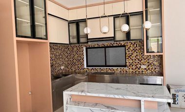 Rumah Bagus Minimalis Modern 2 Lantai Dijual, di Denpasar Utara