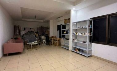 Ruko Bagus Lokasi Strategis Disewakan, di Gatsu Timur, Denpasar Area