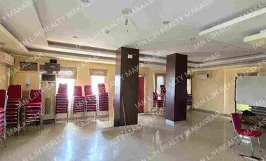HOTEL SIAP PAKAI PERINTIS MAKASSAR. 7 LANTAI. ADA ROOFTOP. BALLROOM & LIFT.