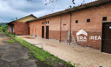DISEWAKAN RESTO DAN VILLA DI DAERAH KARANGPANDAN DEKAT AL AZHAR BOARDING SCHOOL