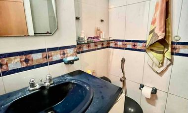 VENDO DEPARTAMENTO CERCA DE LA UEES 3 DORMITORIOS CON BAÑO, IDEAL PARA ESTUDIANTES