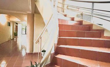 VENDO DEPARTAMENTO CERCA DE LA UEES 3 DORMITORIOS CON BAÑO, IDEAL PARA ESTUDIANTES