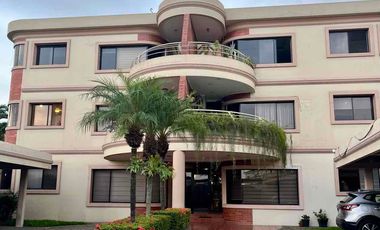 VENDO DEPARTAMENTO CERCA DE LA UEES 3 DORMITORIOS CON BAÑO, IDEAL PARA ESTUDIANTES