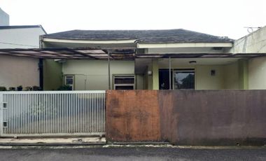 Turun Harga !! Rumah di Sangkuriang Kota Cimahi kondisi siap huni