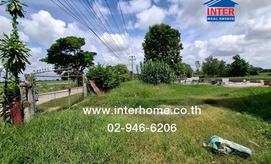 Two-story detached house, 247 sq.w., near Big C Sukhothai, Singha Wat Road, Highway 5017, Kongkrailas, Sukhothai.