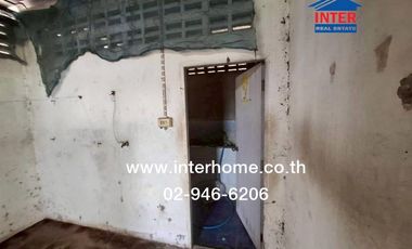 Two-story detached house, 247 sq.w., near Big C Sukhothai, Singha Wat Road, Highway 5017, Kongkrailas, Sukhothai.