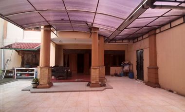 DIJUAL RUANG USAHA DAN RUMAH DI JATEN KARANGANYAR