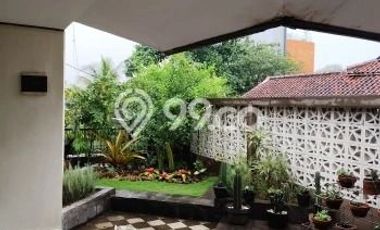 Jual Rumah Kawasan Premium sangat dekat ITB lokasi strategis Harga Terbaik di Pusat Kota Bandung